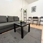 Apartment Central 10A 40Qm Wi-Fi Free Parking Calm Back House